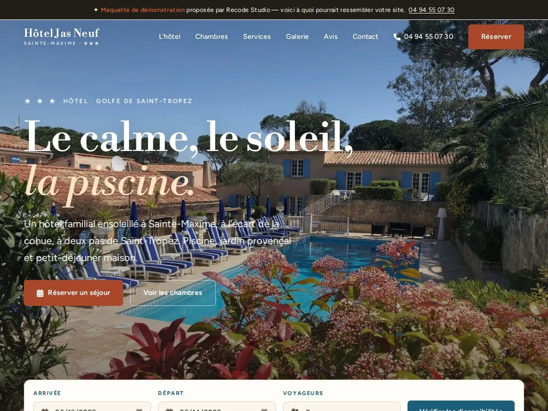 Démonstration de site pour l'Hôtel Jas Neuf à Sainte-Maxime, réalisée par Recode Studio