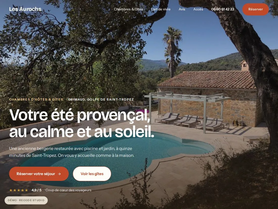 Démonstration de site pour Les Aurochs, maison d'hôtes à Grimaud, réalisée par Recode Studio